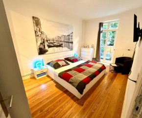 Doppelzimmer mit Terrasse in privatem Zuhause, Lübeck